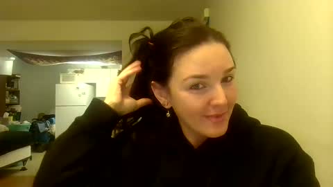 Snapshot of sunset1414 chatting on December 2024 03:59:02 AM Sunset online show from December 2024 03:59:02 AM