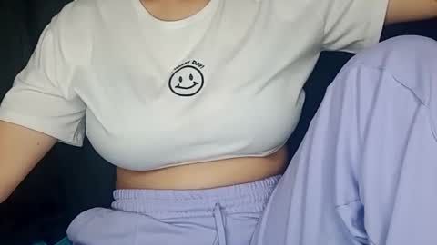 Annie online show from January 2025 11:33:01 PM