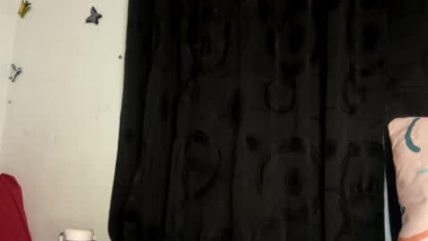 Annie online show from February 2025 01:13:01 AM