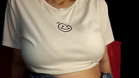 Annie online show from February 2025 01:31:02 AM