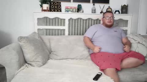 Ava online show from March 2025 09:29:01 PM