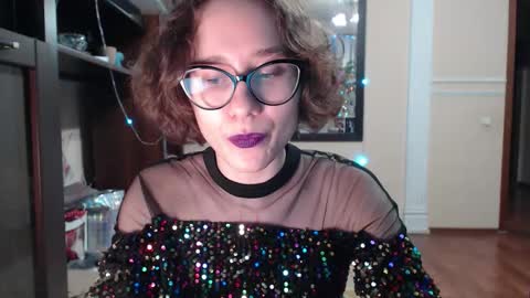 Snapshot of sunshinehella chatting on February 2026 01:00:01 PM Hella online show from February 2026 01:00:01 PM