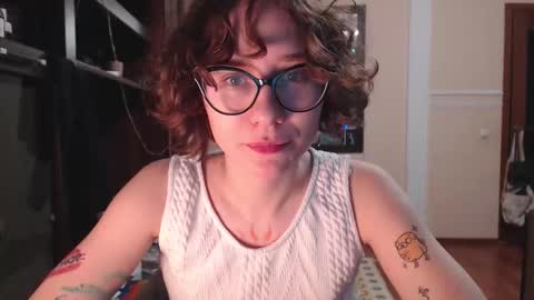 Snapshot of sunshinehella chatting on February 2026 07:01:01 PM Hella online show from February 2026 07:01:01 PM