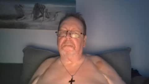 Snapshot of sunspotbaby chatting on August 2026 03:23:02 AM Sunspotbaby online show from August 2026 03:23:02 AM