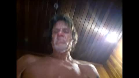 Snapshot of suntroll chatting on January 2025 08:34:02 AM Suntroll online show from January 2025 08:34:02 AM