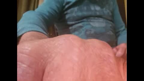 Snapshot of suntroll chatting on February 2025 08:29:01 AM Suntroll online show from February 2025 08:29:01 AM