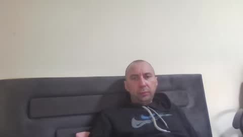 super42835015 online show from April 2026 04:17:02 PM