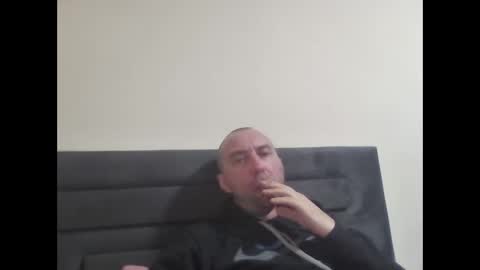 super42835015 online show from April 2026 05:05:02 PM