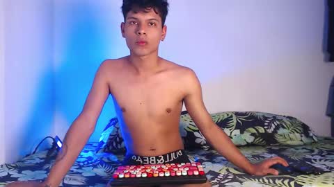 Snapshot of super_boys2 chatting on December 2025 07:45:02 PM ALEX online show from December 2025 07:45:02 PM