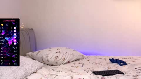 Snapshot of super_peach_stream chatting on December 2024 02:07:01 PM ANNApvt open full info in bio online show from December 2024 02:07:01 PM