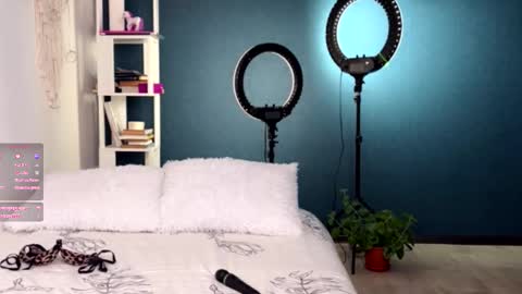 Snapshot of super_peach_stream chatting on November 2025 04:39:02 PM ANNApvt open full info in bio online show from November 2025 04:39:02 PM