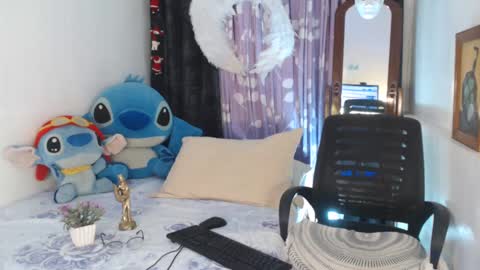 Snapshot of superasian143xx chatting on January 2025 05:48:01 PM GAY online show from January 2025 05:48:01 PM