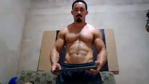 Snapshot of superbigmr chatting on November 2025 10:19:02 PM james online show from November 2025 10:19:02 PM