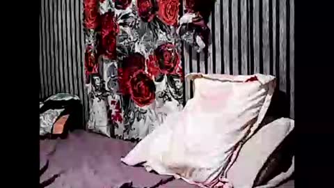 Snapshot of superclit4u chatting on November 2025 03:27:01 AM superclit4u online show from November 2025 03:27:01 AM