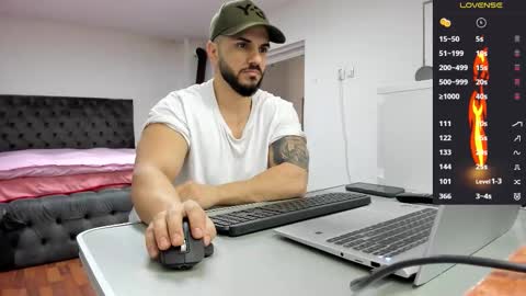 supermanboyxxl online show from February 2026 06:45:01 AM