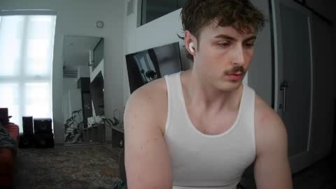 Snapshot of superrush69 chatting on April 2026 05:19:02 PM bub online show from April 2026 05:19:02 PM
