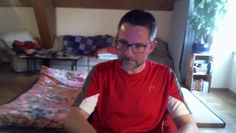 supersquirrel81 online show from April 2026 04:59:01 PM