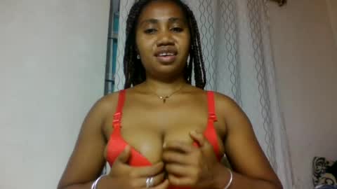 Snapshot of surbelle chatting on June 2026 10:30:02 PM surbelle online show from June 2026 10:30:02 PM