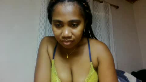 Snapshot of surbelle chatting on June 2026 09:44:02 AM surbelle online show from June 2026 09:44:02 AM