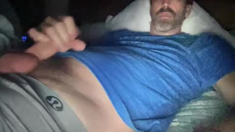 Snapshot of surfguy82 chatting on December 2024 03:25:02 AM SurfGuy82 online show from December 2024 03:25:02 AM