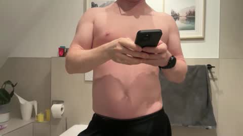 surfstar81 online show from March 2026 09:07:01 PM