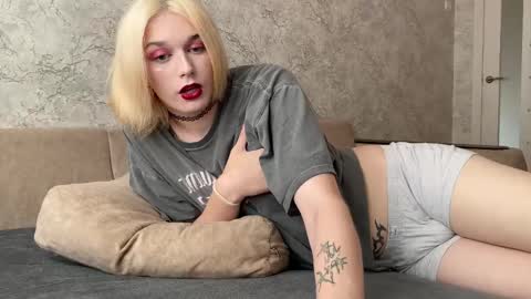 Snapshot of susan228 chatting on September 2025 07:30:01 AM Vladiva online show from September 2025 07:30:01 AM