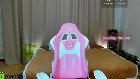 Snapshot of susan__clark chatting on September 2025 12:23:02 AM Annie online show from September 2025 12:23:02 AM