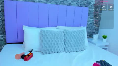 susana_ross8 online show from November 2025 11:44:02 AM