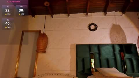 Susana W online show from November 2025 08:30:02 PM