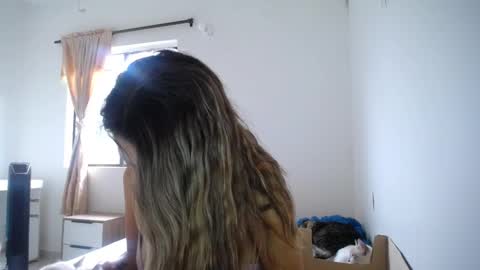 Susana online show from February 2025 08:49:01 PM