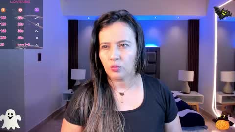 Snapshot of susann_ross chatting on October 2025 10:49:02 AM Susan Everyday From 0530 to 1430 Col Time online show from October 2025 10:49:02 AM