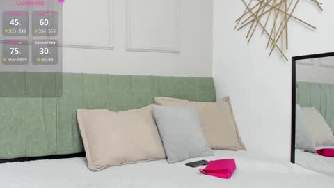 Amelia  online show from October 2025 12:04:02 PM