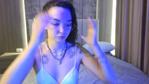 Snapshot of susannjohnson chatting on February 2026 12:48:02 AM susannjohnson online show from February 2026 12:48:02 AM