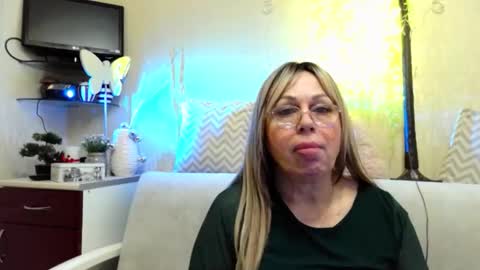 SusiexNoreen online show from April 2026 03:09:01 AM