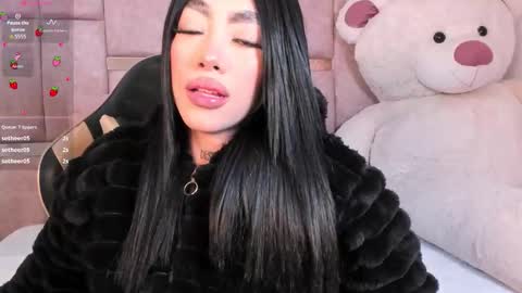 Sussie Tompsom online show from February 2026 01:41:02 PM