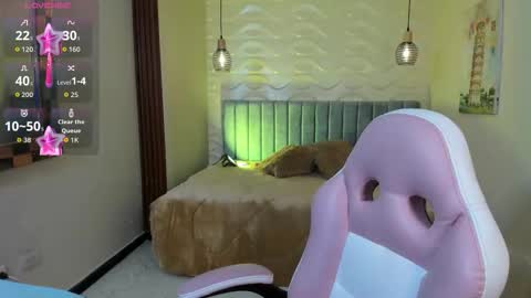 Snapshot of sussy_sweet4u chatting on January 2026 08:30:01 AM sussy_sweet4u online show from January 2026 08:30:01 AM