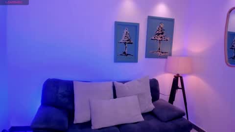 Sussy Bell online show from November 2025 07:36:03 PM