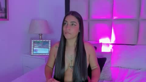 sussyfoxx_ online show from March 2026 08:19:01 AM