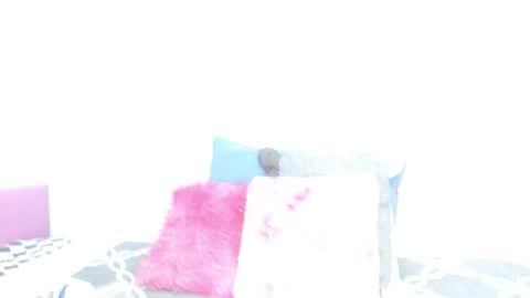 suzan_30 online show from October 2025 07:56:01 PM