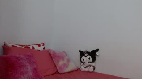 suzan_30 online show from November 2025 08:10:01 PM