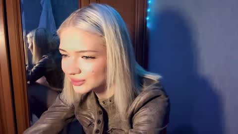 Stacy online show from April 2026 09:28:01 PM