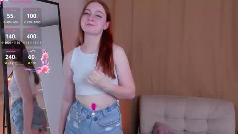 Alisa online show from November 2025 01:39:01 AM