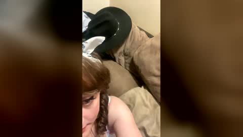 suzielou2 online show from May 2026 11:04:02 AM
