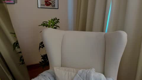 Suzy  next stream  Thursday Friday Saturday online show from February 2025 05:55:01 AM