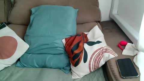 Snapshot of suzysummerrrrrrrrr chatting on November 2025 10:41:02 AM The real sugar baby Suzy Summer online show from November 2025 10:41:02 AM