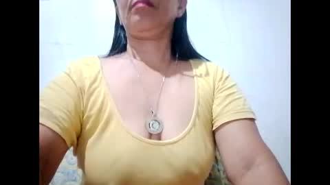 Snapshot of suzzie_hot chatting on March 2025 08:50:02 PM suzzie_hot online show from March 2025 08:50:02 PM