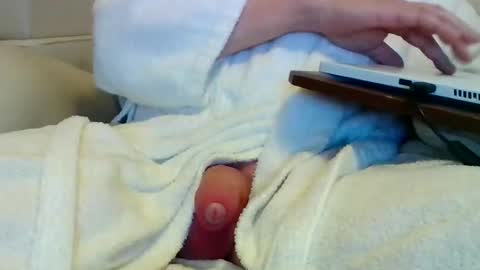 Snapshot of sven_eber chatting on October 2025 07:36:02 PM Peter online show from October 2025 07:36:02 PM