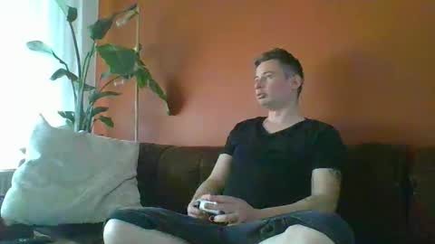 sventwinkboy online show from April 2026 04:54:01 PM