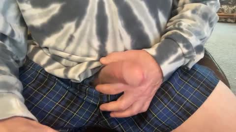 Snapshot of svscruz831 chatting on February 2025 05:53:01 PM VersDad55 online show from February 2025 05:53:01 PM