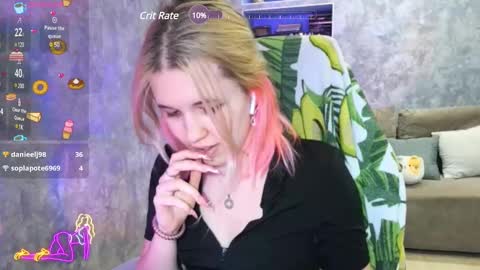 Melisa online show from January 2025 09:02:01 AM